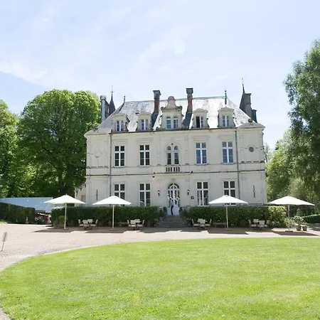 Chateau De Vallagon Bourré